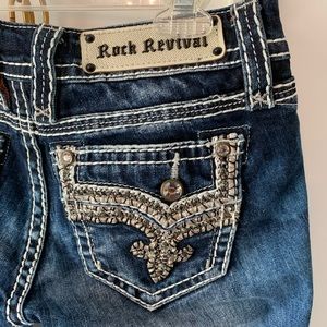 Women’s Rock Revival jeans